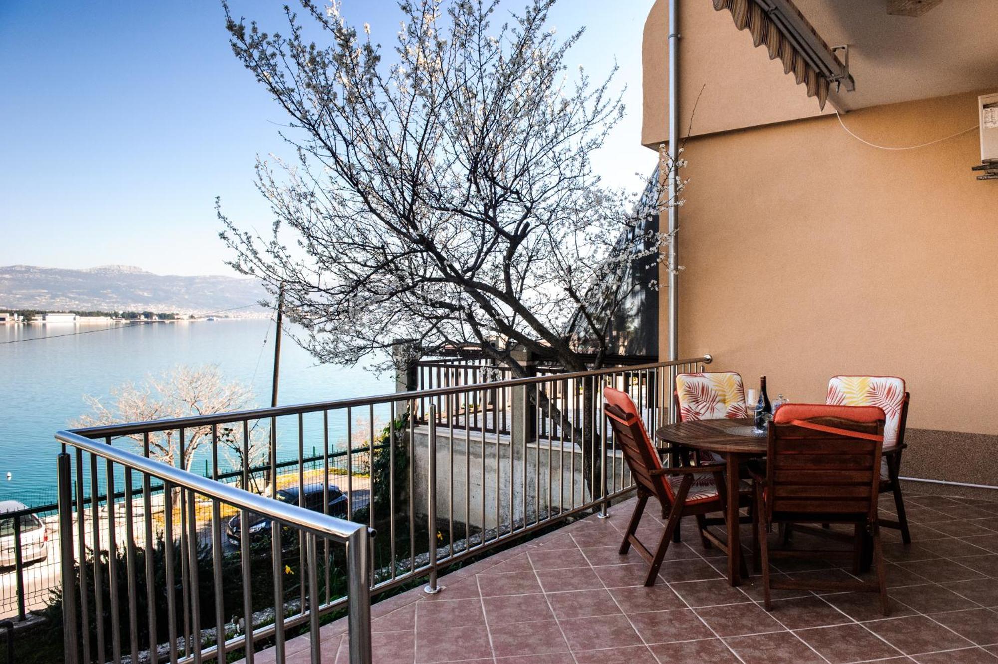 Mastrinka Apartment Trogir Eksteriør bilde